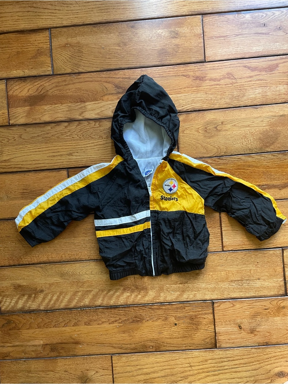 NFL Kids Hooded Windbreaker in Black and Yellow